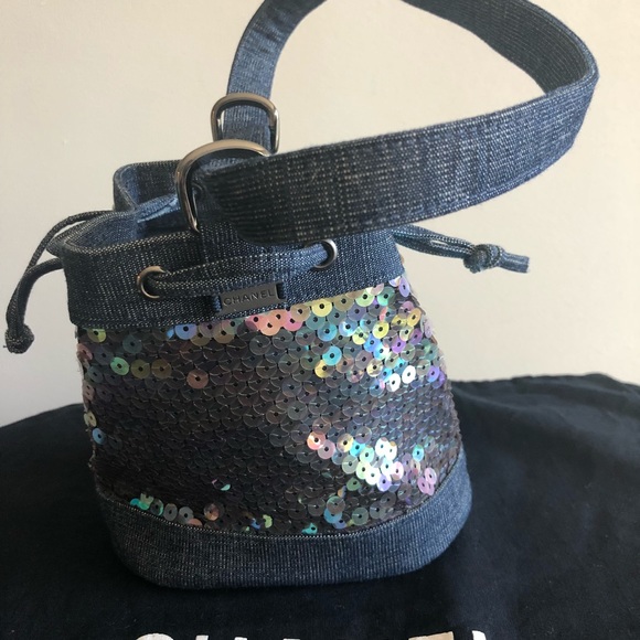 Rare Chanel handbag with sequence and denim - Picture 6 of 6